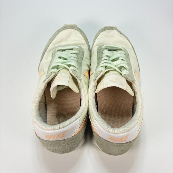 Nike Daybreak Barely Green Retro Running Shoes Lace Up CK2351-107 Women’s Sz 8.5 - Picture 6 of 10